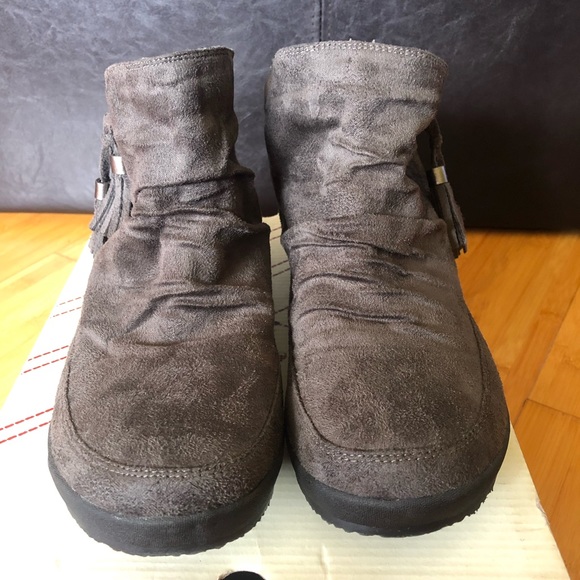 Union Bay Winter Boots - Picture 2 of 6